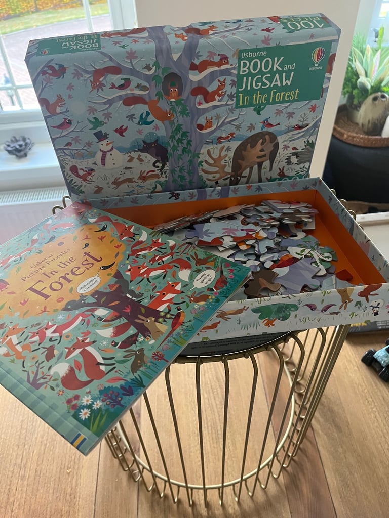 Usborne In The Forest (winter theme) jigsaw and children’s book - New Condition