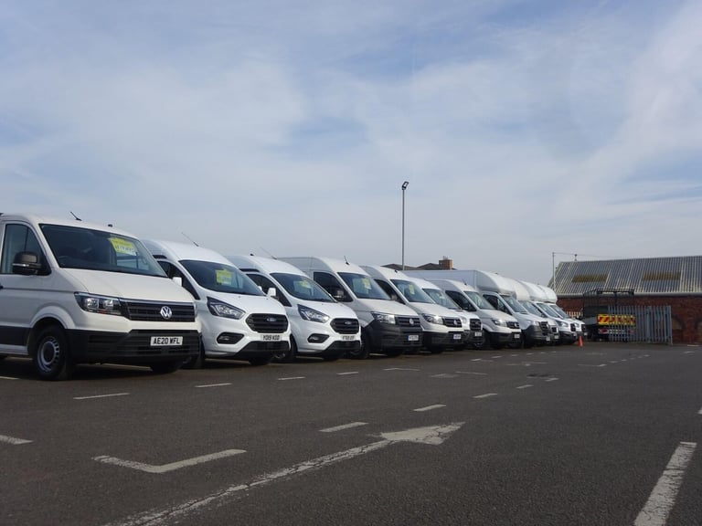 2022 Ford Tourneo Custom 2.0 320 EcoBlue MHEV Titanium L2 Euro 6 (s/s) 5dr MPV Diesel Manual