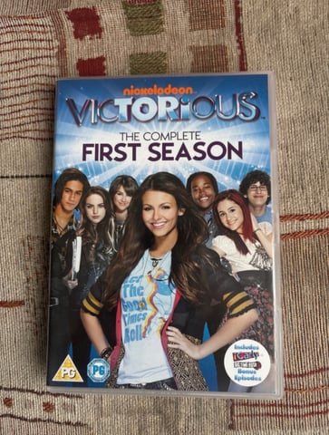 DVD boxset 1990s tv series Nickelodeon victorious the complete
