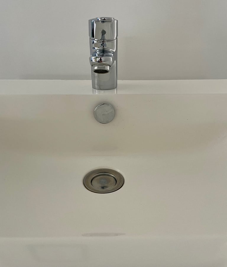 Vanity Unit & Sink