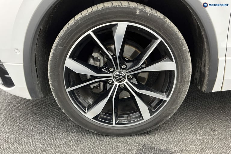 2023 Volkswagen Tiguan Allspace 2.0 TDI R-Line 5dr DSG ESTATE DIESEL Automatic