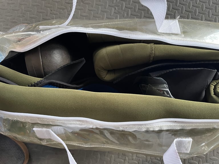 NEW Bison 5mm chest waders full body size 11