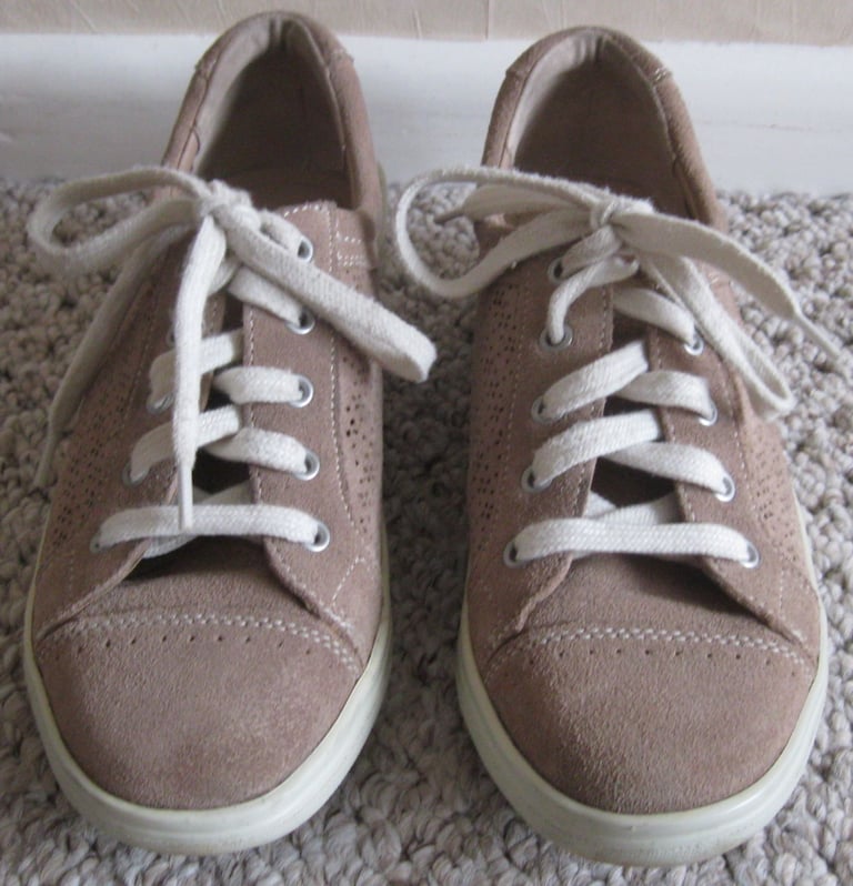 Ladies shoes and Trainers,  size 4.5 and 5, mostly NEW or hardly worn. £4 - £10 per pair.