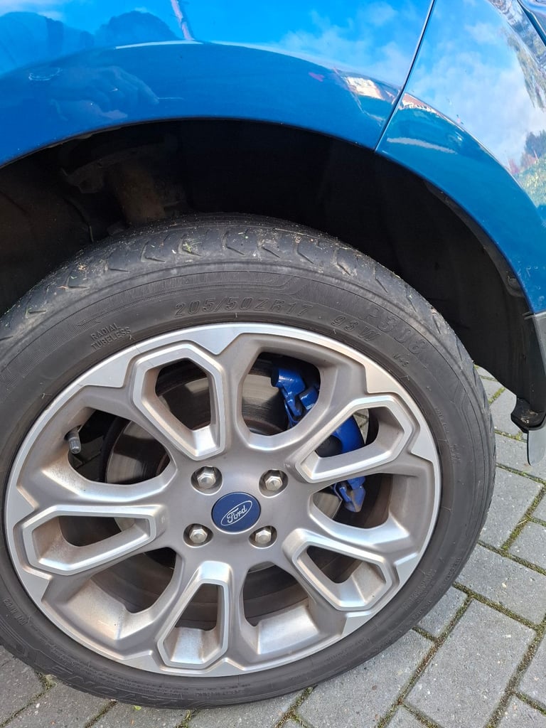 Ford, ECOSPORT, Hatchback, 2018, Manual, 999 (cc), 5 doors