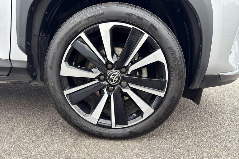 2022 Toyota Yaris 1.5 Hybrid Premiere Edition 5dr CVT Estate Hybrid Automatic