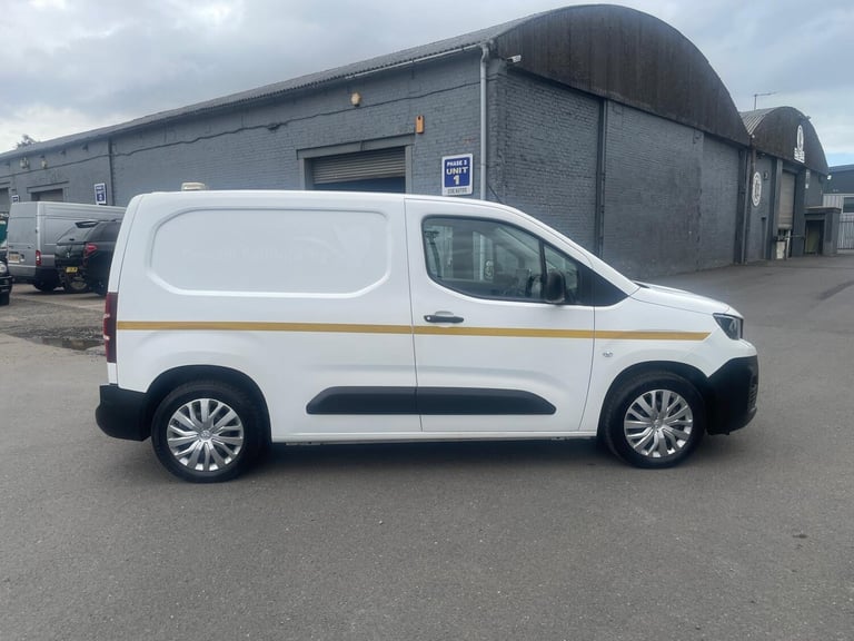 2020 Peugeot Partner 1000 1.5 BlueHDi 100 Professional Van PANEL VAN Diesel Manual