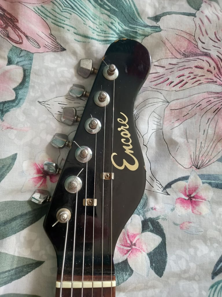 Vintage 1980s Encore single humbucker electric guitar. 
