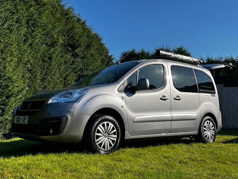 image for GO2CAMPERS MICROCAMPER AUTO 2 BERTH LOUNGE
