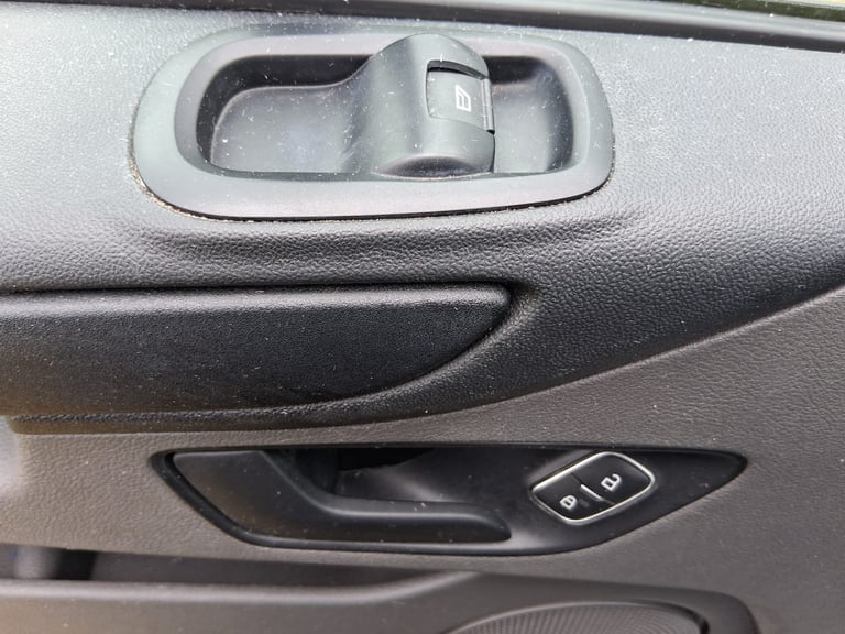 2018 Ford Transit Custom 2.0 TDCi 105ps Low Roof Van PANEL VAN Diesel Manual