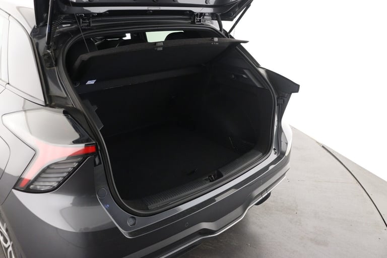 2024 MG MG4 180kW Trophy EV Extended Range 77kWh 5dr Auto Hatchback Electric Automatic