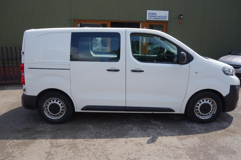Peugeot Expert 1000 1.5 BlueHDi 100 Professional Van DIESEL MANUAL 2020/70