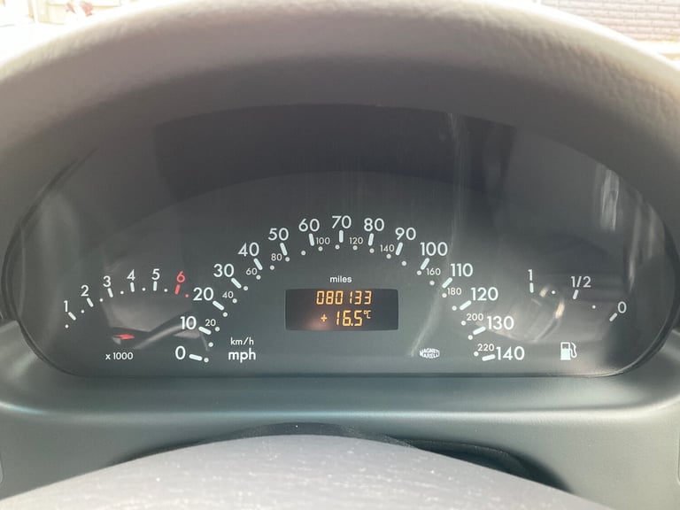 2006 Mercedes-Benz Vaneo 1.9 PETROL AMBIENTE WHEELCHAIR ACCESS VEHICLE MPV Petrol Manual