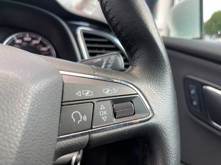 2014 SEAT Leon 1.6 TDI CR SE Hatchback 5dr Diesel Manual Euro 5 (s/s) (105 ps) Hatchback Diesel M...