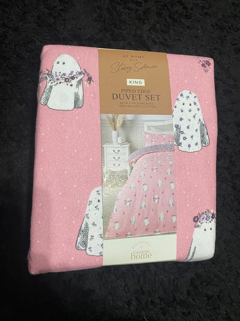 Stacey Solomon Reversable Duvet cover sets Superking,king.Double Bnwt 
