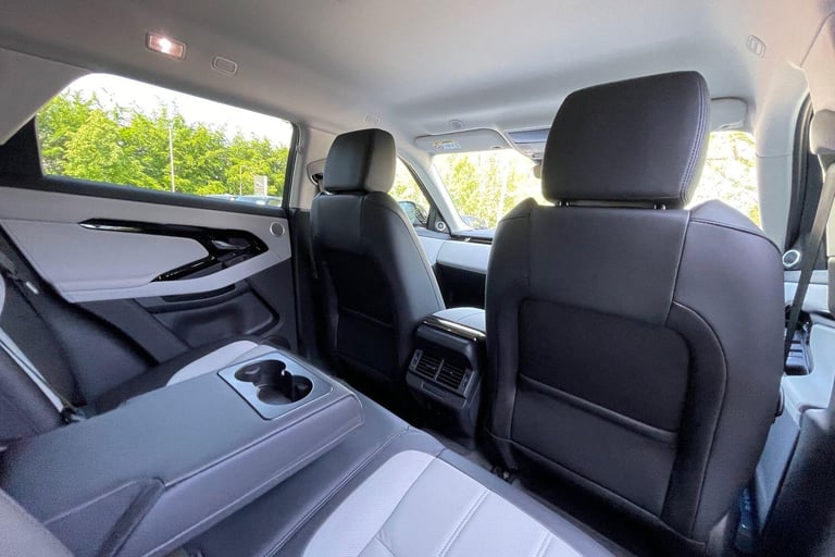 2025 Land Rover Range Rover Evoque 1.5 P270e Dynamic SE 5dr Auto ESTATE PETROL/ELECTRIC Automatic