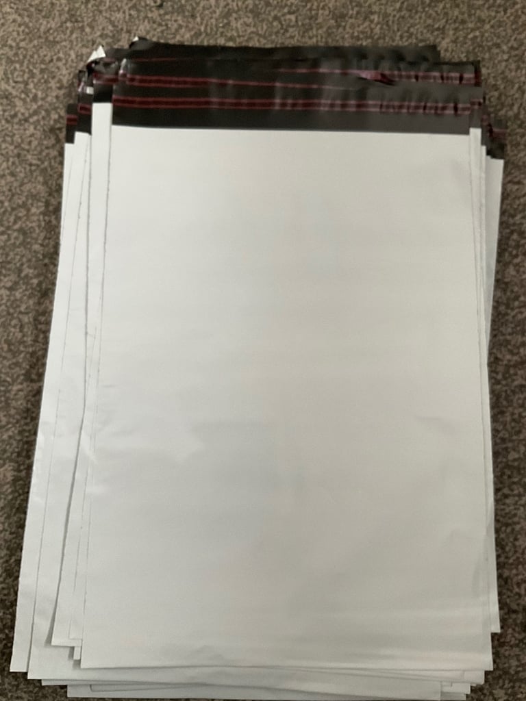 image for 100 white plastic mailing bags postage bags 12” x 16” 