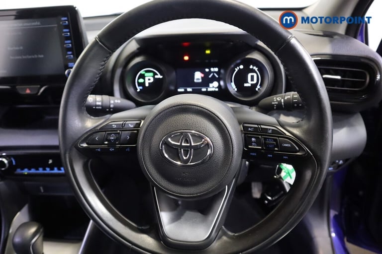 2022 Toyota Yaris 1.5 Hybrid Design 5dr CVT HATCHBACK PETROL/ELECTRIC Automatic
