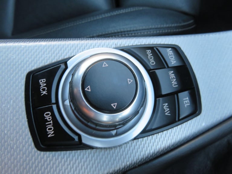 2016 BMW 5 Series 2.0 520d M Sport Euro 6 (s/s) 4dr SALOON Diesel Manual