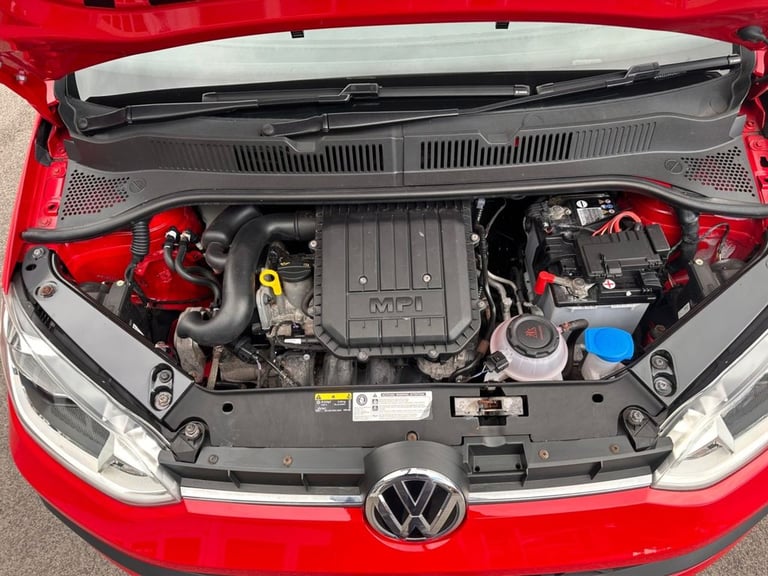 2019 69 VOLKSWAGEN UP! 1.0 MOVE UP! HATCHBACK 3DR PETROL MANUAL EURO 6 (S/S) (60