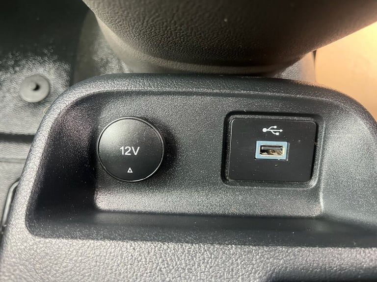 2020 70 FORD TRANSIT CONNECT 1.5 230 ECOBLUE TREND CREW VAN DOUBLE CAB 6DR DIESE