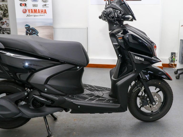 2024, '24 Yamaha RayZR Learner Legal Scooter. ONLY 1,376 MILES. Warranty. £1,995