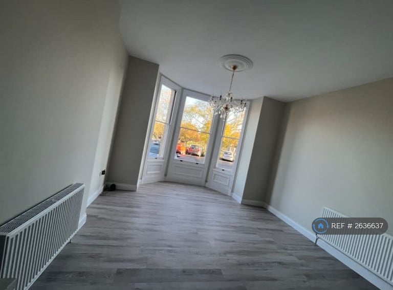 1 bedroom flat in Calthorpe House, Great Yarmouth, NR30 (1 bed) (#2636637)