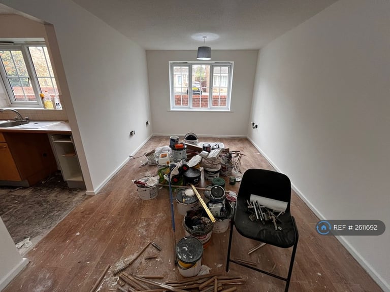 2 bedroom flat in Thorndale Court, Manchester, M9 (2 bed) (#2611692)