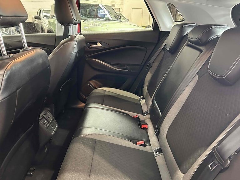 2019 Vauxhall Grandland X 1.2 Turbo Business Edition Nav SUV 5dr Petrol Manual Euro 6 (s/s) (130 ...