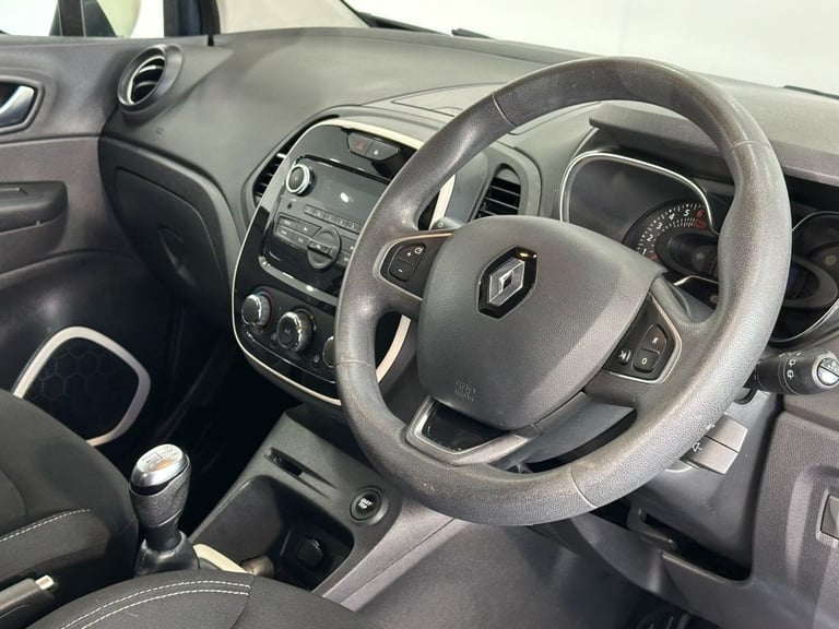 2018 Renault Captur 0.9 TCe ENERGY Play SUV 5dr Petrol Manual Euro 6 (s/s) (90 ps) HATCHBACK Petr...