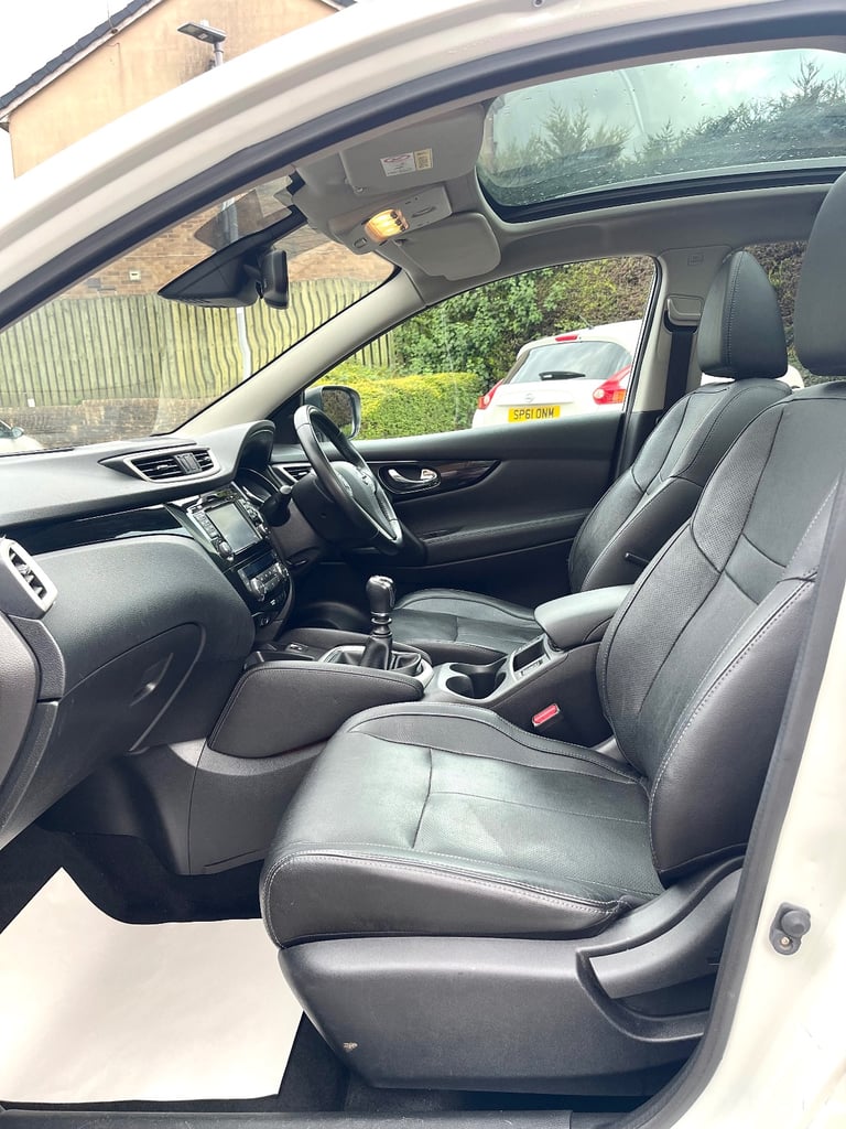 2014 NISSAN QASHQAI TEKNA 1.5 DCI START/STOP DIESEL WHITE SUV J11