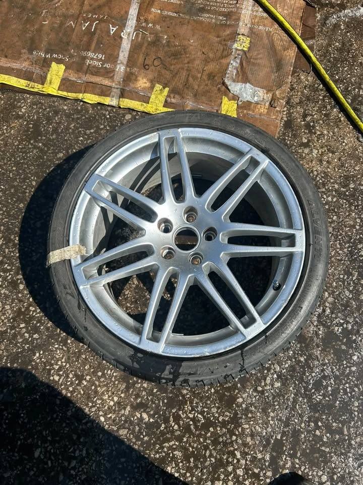 2004-2010 AUDI A6 C6 19&quot; GENUINE SINGLE ALLOY WHEEL 4F0601025BA