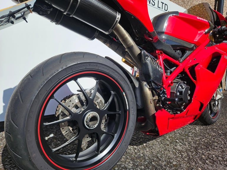 Ducati 1098s in outstanding condition 