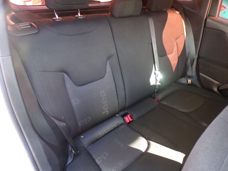 2016 Jeep Renegade Renegade My16 1.6 Multijet Ii 120hp Longitude ESTATE Diesel Manual
