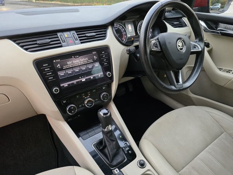 2017 Skoda Octavia 1.6 TDI SE L Estate 5dr Diesel DSG Euro 6 (s/s) (115 ps) Estate Diesel Automatic