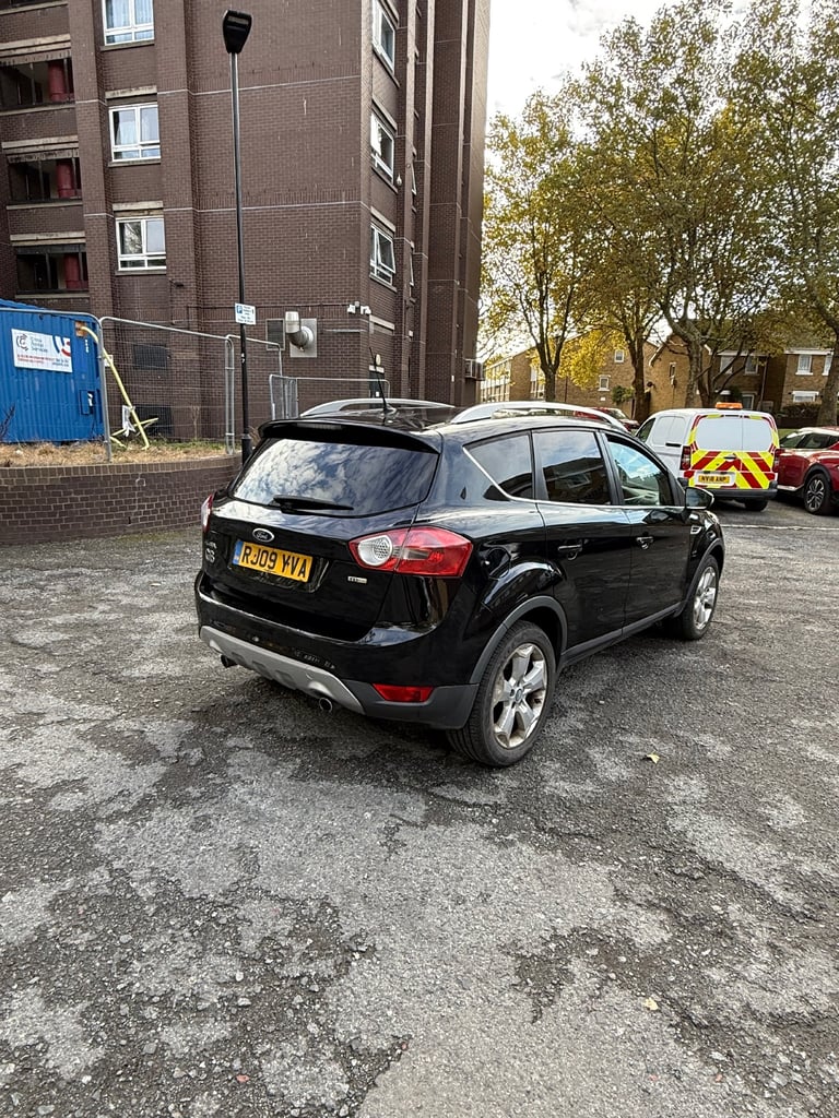 Ford, KUGA, Estate, 2010, Manual, 1997 (cc), 5 doors