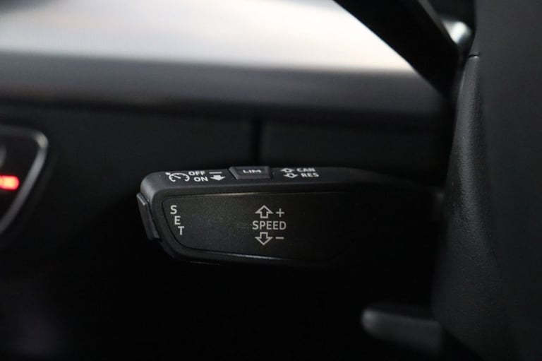 2022 Audi Q5 2.0 TDI 40 Sport 5dr S Tronic quattro (SAT NAV, FULL LEATHER) ESTATE Diesel Automatic