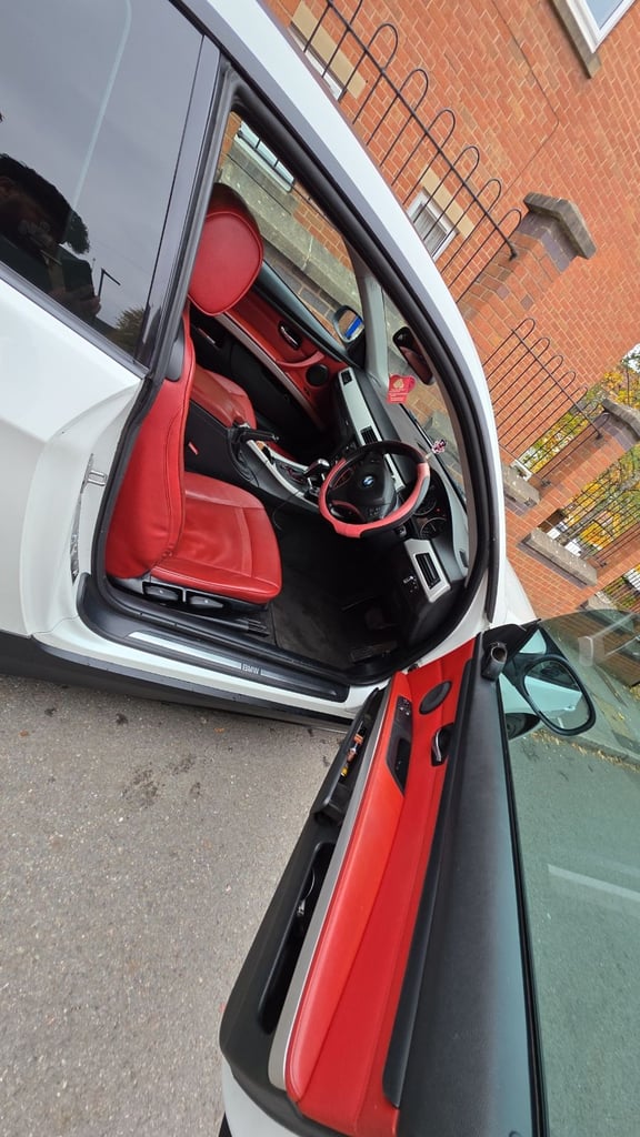 BMW, 3 SERIES, Coupe, 2011, Semi-Auto, 1995 (cc), 2 doors