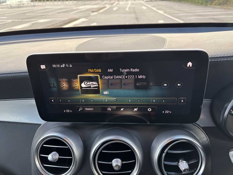 2021 Mercedes-Benz GLC GLC 300d 4Matic AMG Line Premium Pls 5dr 9G-Tronic ESTATE DIESEL Automatic