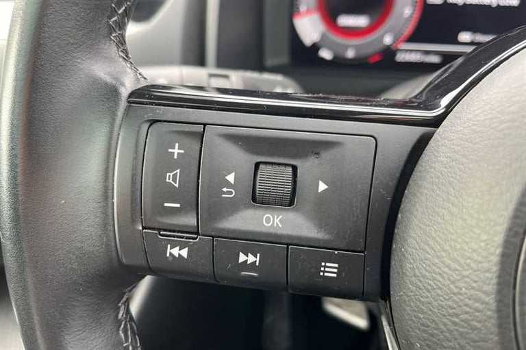 2022 Nissan Qashqai 1.3 DIG-T MH N-CONNECTA 5DR Hatchback Petrol Manual