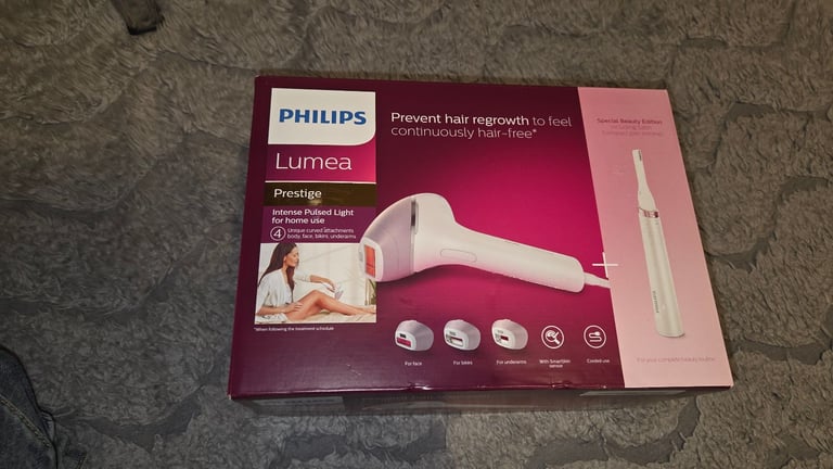 Philips Lumea 8000 Series IPL Hair Removal Device BRAND NEW £350 (RRP 509.99)