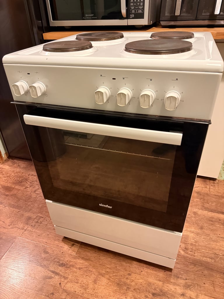image for Electric Oven / cooker WORKING 
