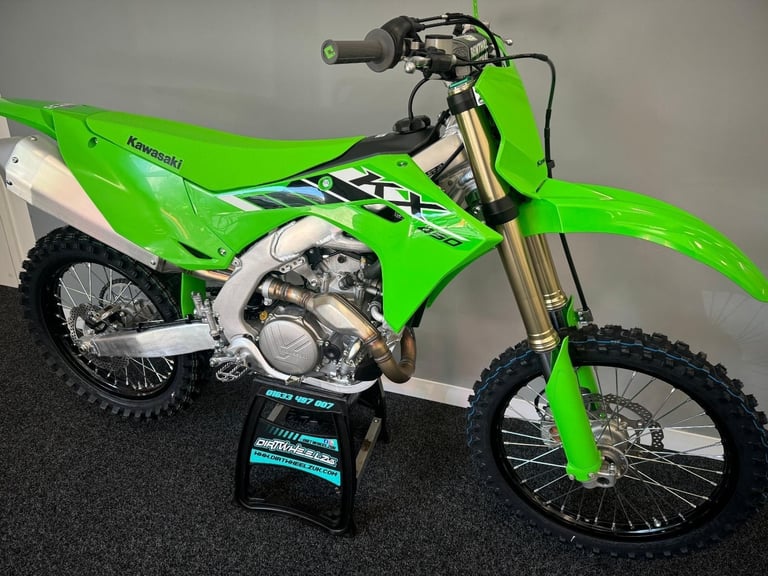 Kawasaki KX450 2025 KXF *IN STOCK* - Dirt Wheelz UK 01633 497007