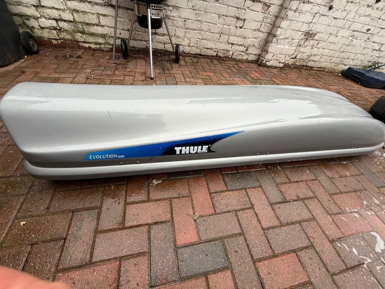 Thule ski roof box