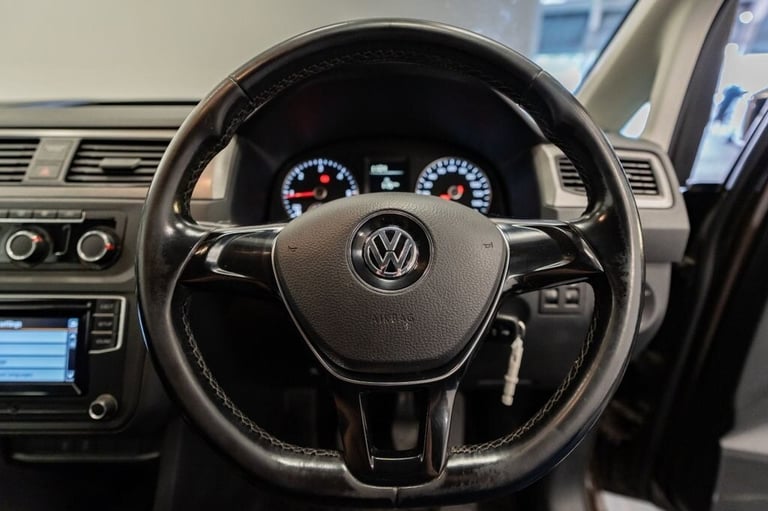 2018 68 VOLKSWAGEN CADDY MAXI 2.0 TDI C20 MAXI COMBI VAN 5DR DIESEL MANUAL FWD (