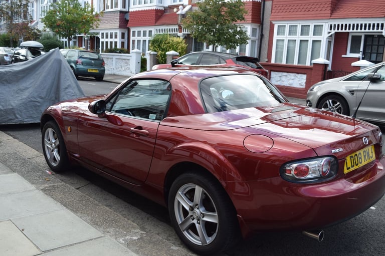 Mazda, MX-5 Roadster, Folding Hardtop Convertible, 2008, Manual, 1798 (cc), 2 doors
