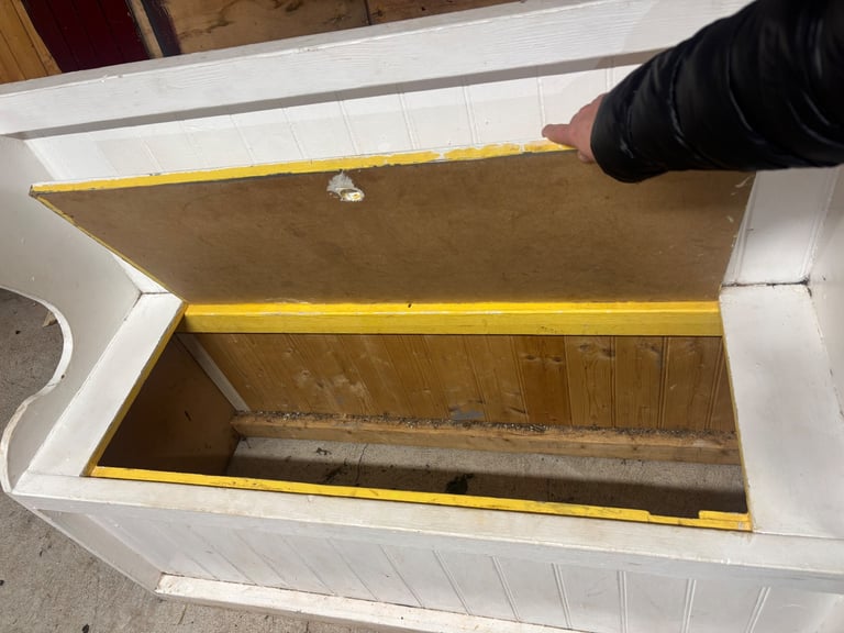 Monks bench with storage 