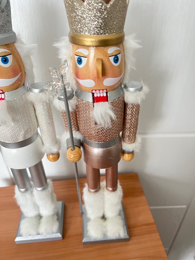2 x Wooden Nutcracker Standing Ornaments 