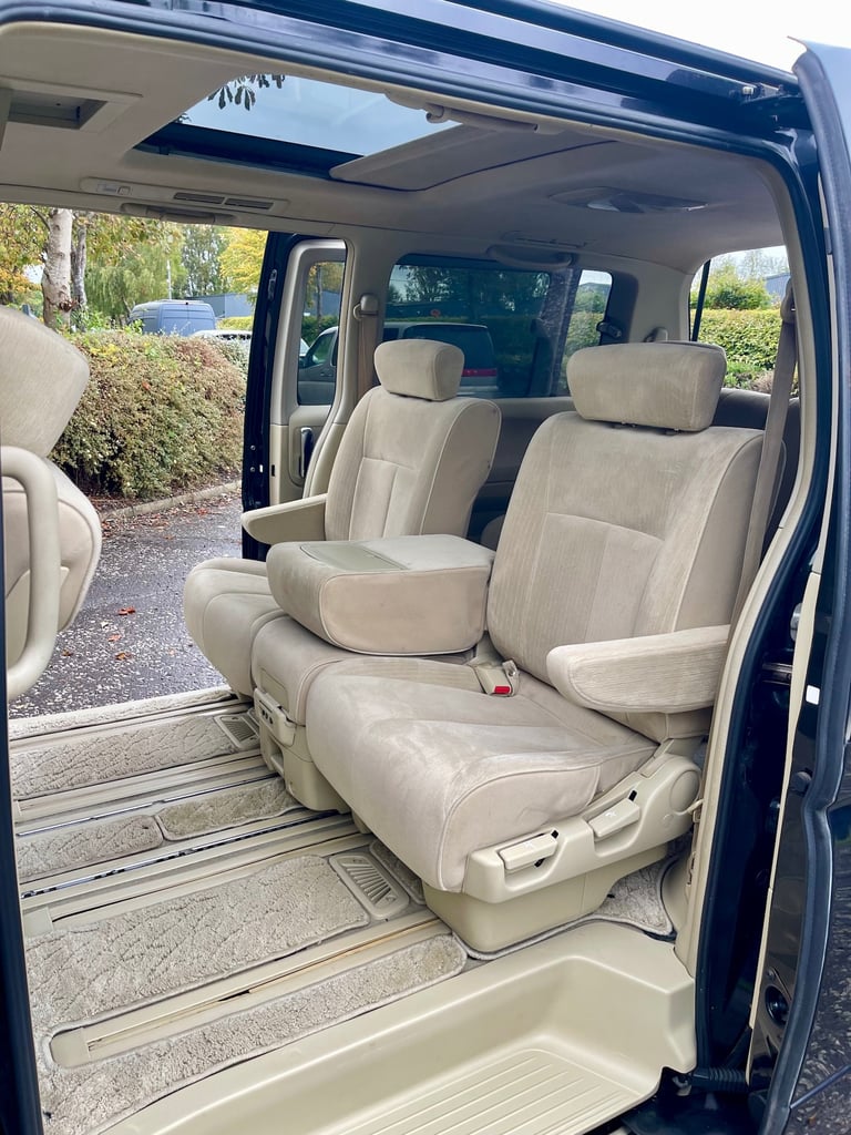 2016 Nissan Elgrand HIGHWAY STAR 3.5 V6 4WD PETROL MPV TWIN SUNROOF  MPV PETROL Automatic