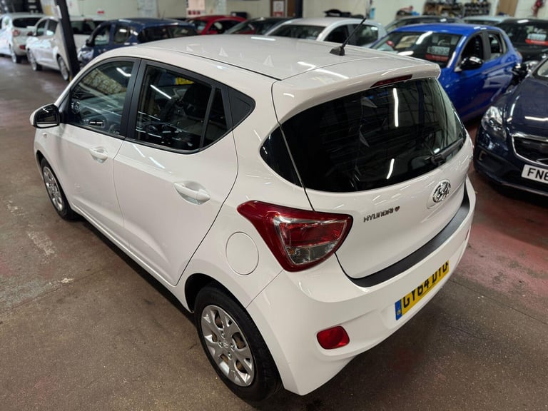 2014 Hyundai i10 1.0 SE Euro 5 5dr HATCHBACK Petrol Manual