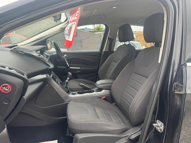 2013 Ford Kuga 2.0 TDCi Zetec 5dr 2WD HATCHBACK DIESEL Manual